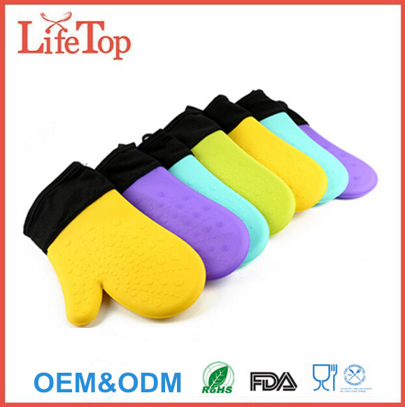 Highest Rated Heat Resistant Silicone Oven Mitt